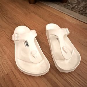 Birkenstock gizeh sandals